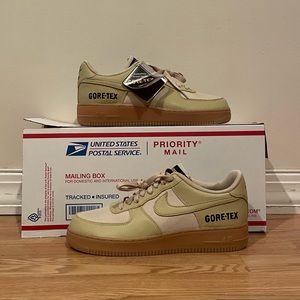 Air Force 1 Low Gore-Tex Sail/Tan/Gum Size 10 Deadstock new without box DS